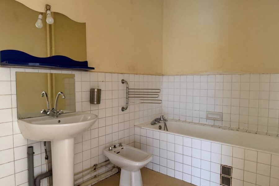 Appartement à vendre à Lyon 4e Arrondissement — Vue sur la ville — photo 8
