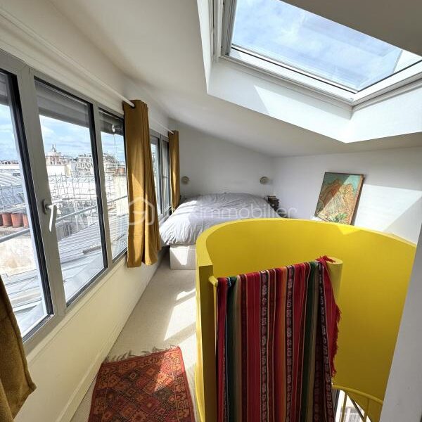 Appartement à vendre à Paris 18e arrondissement — Vue sur la ville — photo 9