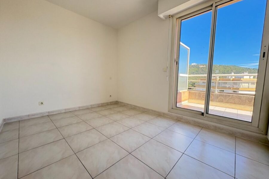 Appartement à louer à Nice — Vue mer — photo 1