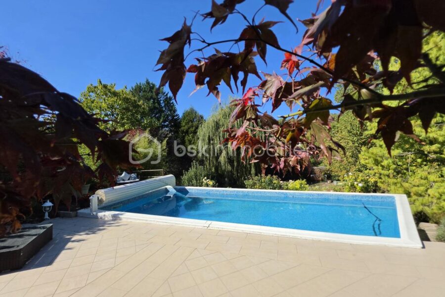 Maison à vendre à Maule — Vue parc & jardin — photo 8