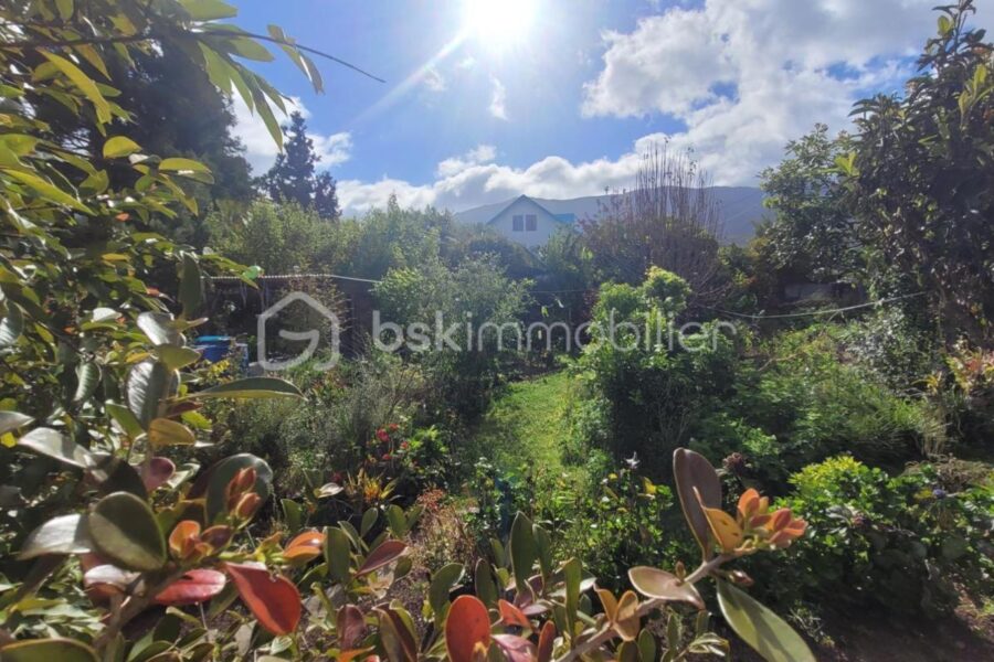 Terrain à vendre à Saint-Joseph — Vue montagne — photo 8