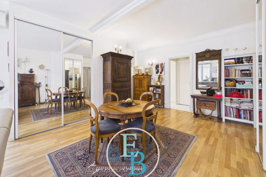 Appartement à vendre à Paris 17e arrondissement — Vue sur la ville — photo 5