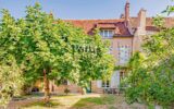 Maison à vendre à Villeneuve-sur-Yonne — Vue parc & jardin — photo 2