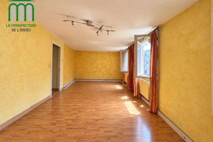 Appartement à vendre à Saint-Étienne — Vue sur la ville — photo 10