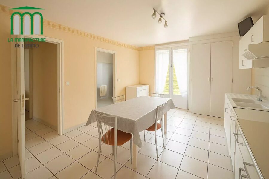 Maison à vendre à Saint-Étienne — Vue parc & jardin — photo 4