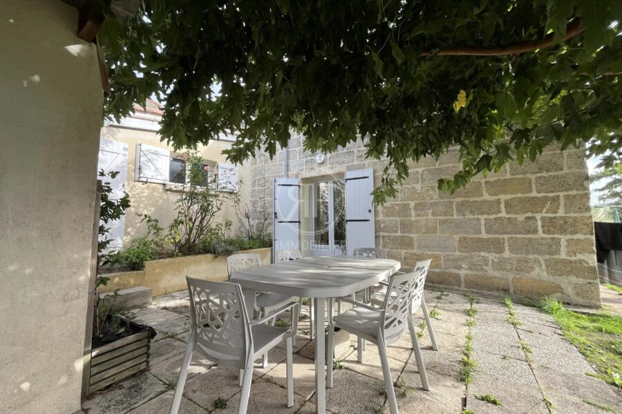 Maison à vendre à Puisseguin — Vue nature — photo 14