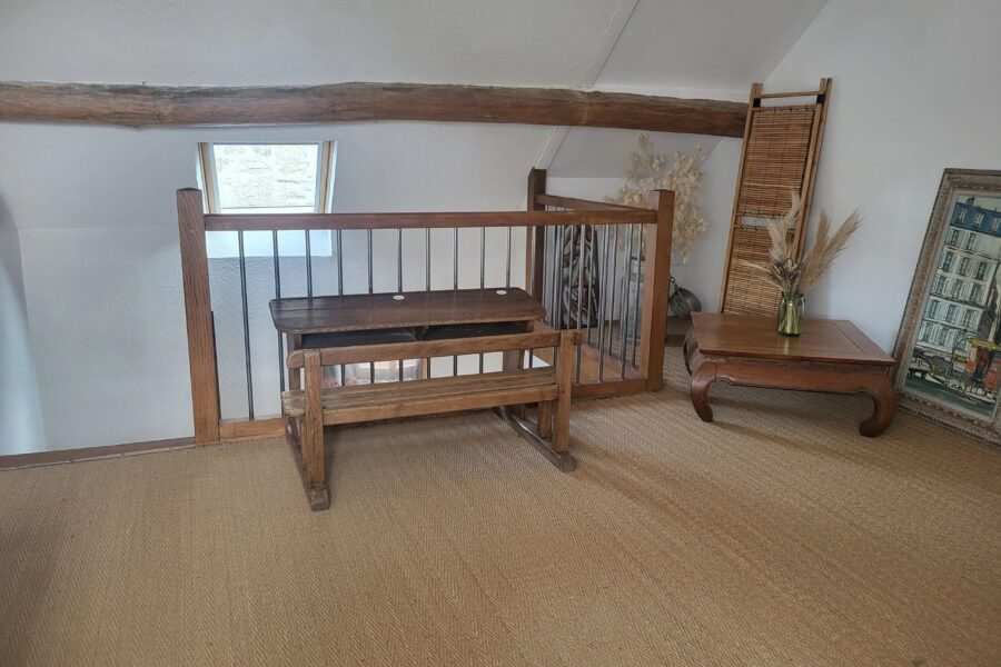 Maison à vendre à Dommartin — Vue montagne — photo 13