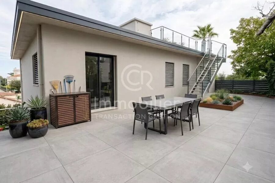Maison à vendre à Cannes — Vue mer — photo 10