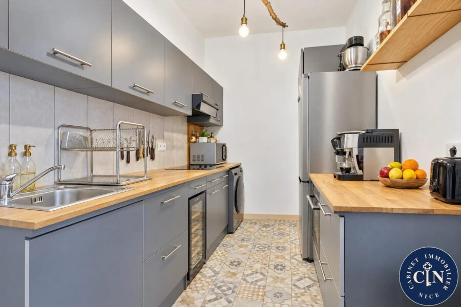 Appartement à vendre à Nice — Vue sur la ville — photo 7