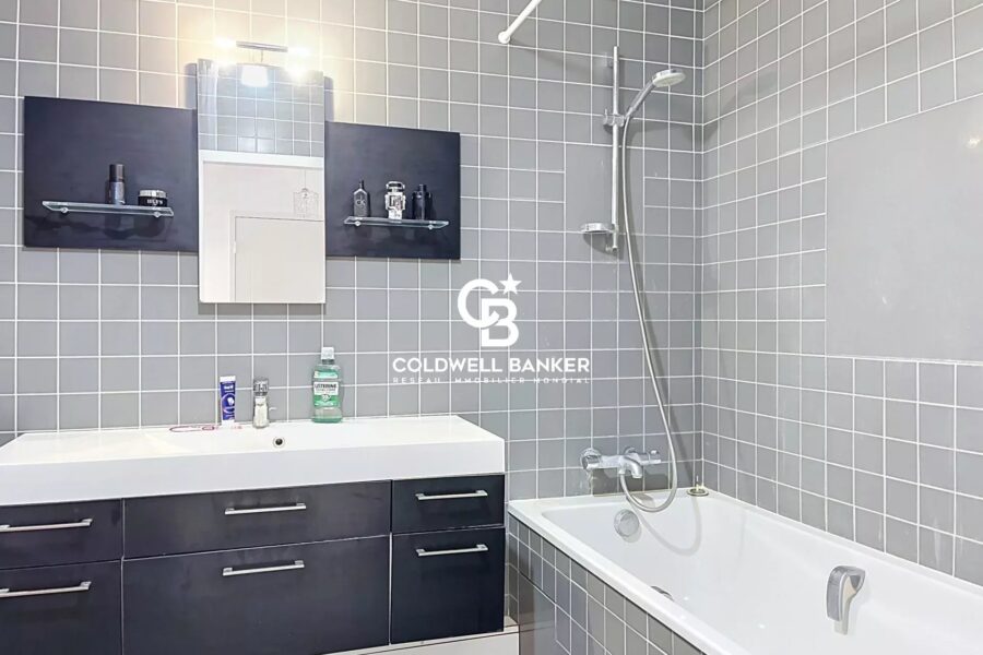 Appartement à vendre à La Rochelle — Vue sur la ville — photo 12