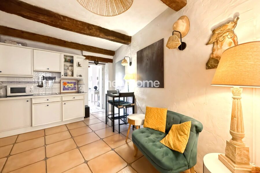 Appartement à vendre à Bagnols-en-Forêt — Vue montagne — photo 3