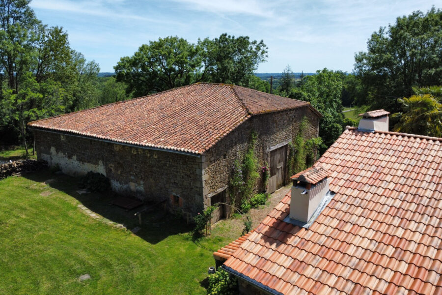 Maison à vendre à Mazerolles — Vue nature — photo 3