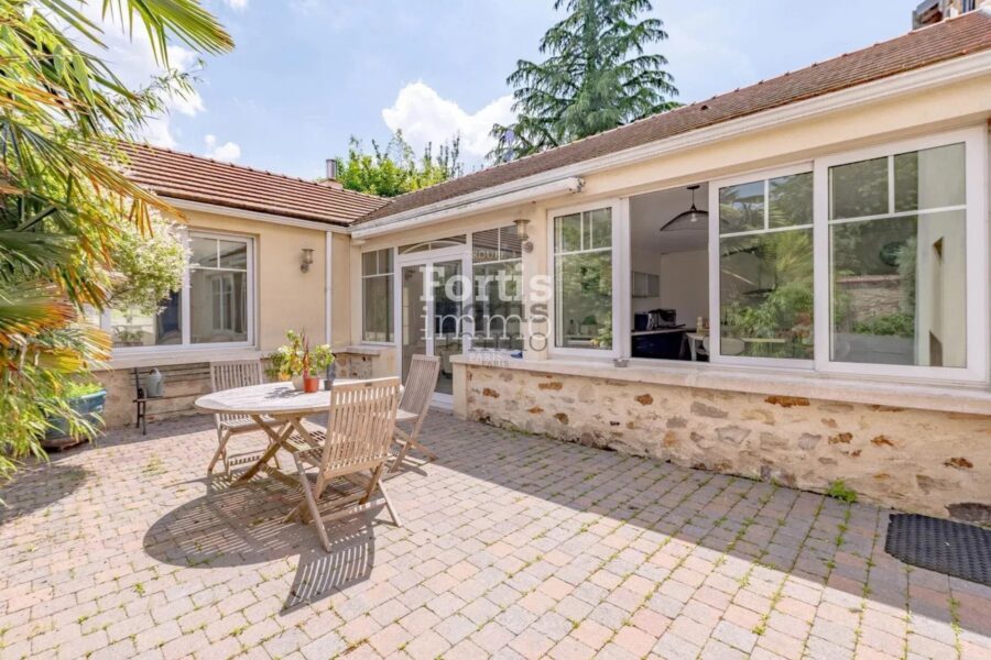 Maison à vendre à Gouvernes — Vue nature — photo 15