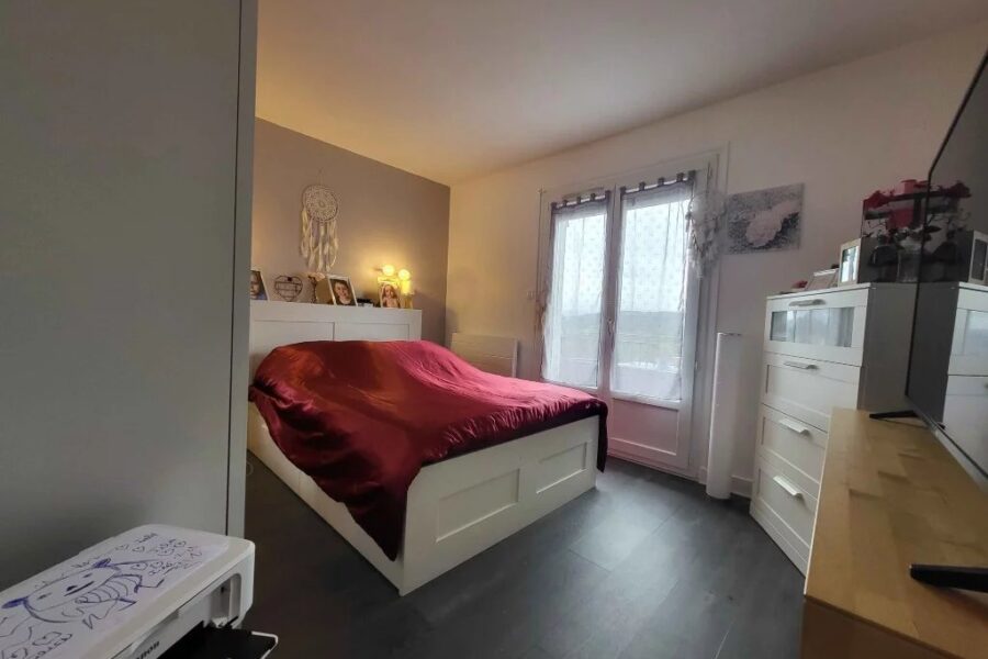 Maison à vendre à Château-Chinon (Ville) — Vue montagne — photo 7