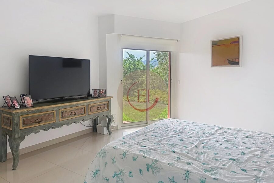 Appartement à vendre à Mandelieu-la-Napoule — Vue montagne — photo 17
