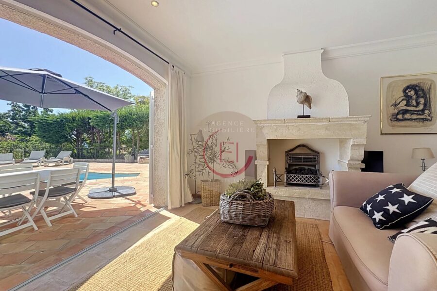 Maison à vendre à Les Adrets-de-l&rsquo;Estérel — Vue mer — photo 15