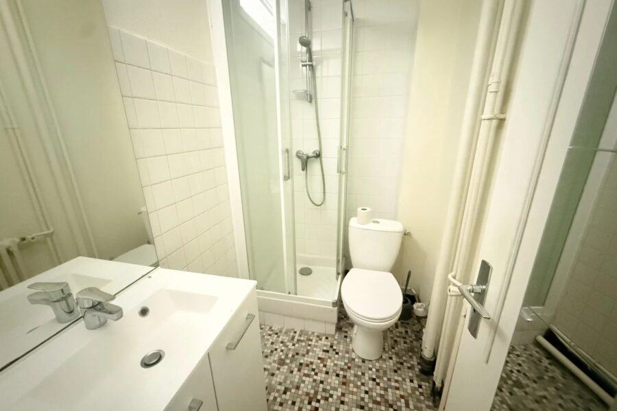 Appartement à louer à Nevers — Vue sur la ville — photo 4