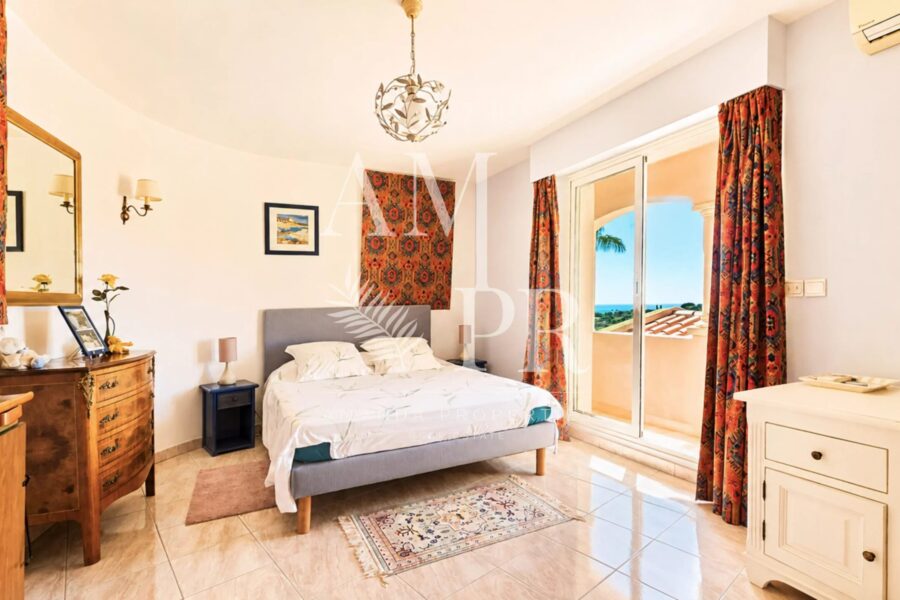 Maison à vendre à Vallauris — Vue mer — photo 26