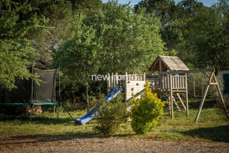 Maison à vendre à Les Arcs — Vue parc & jardin — photo 22