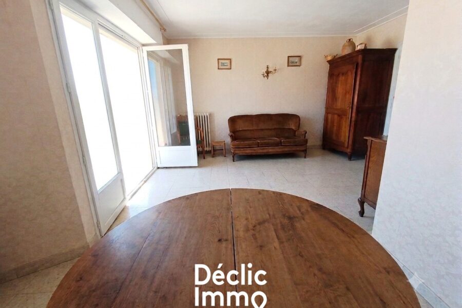 Appartement à vendre à Les Sables-d&rsquo;Olonne — Vue mer — photo 2