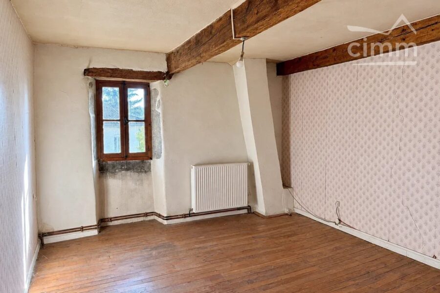 Maison à vendre à Saint-Nazaire-les-Eymes — Vue montagne — photo 7