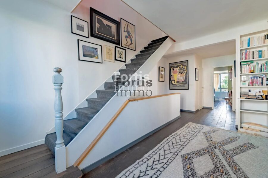 Maison à vendre à Suresnes — Vue sur la ville — photo 32