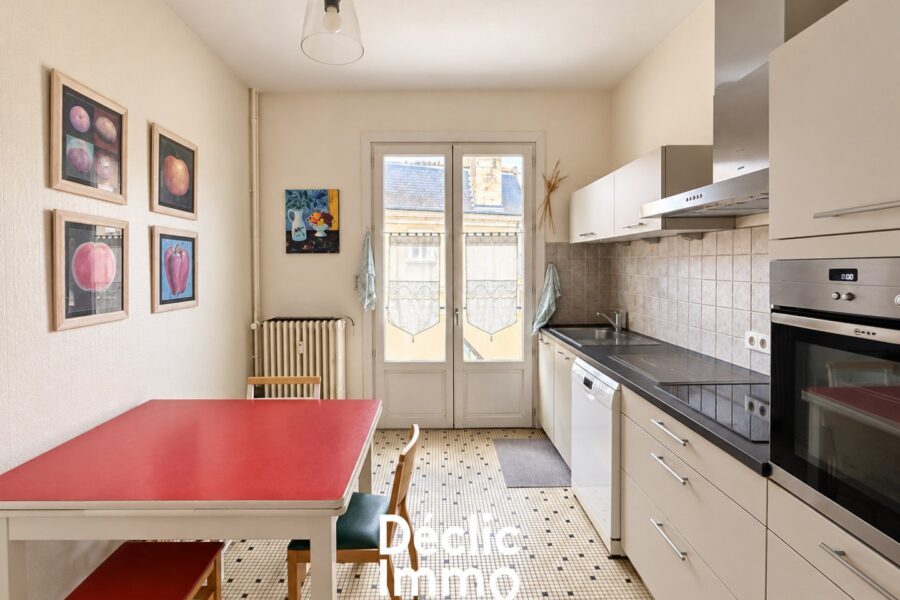Appartement à vendre à Poitiers — Vue sur la ville — photo 6
