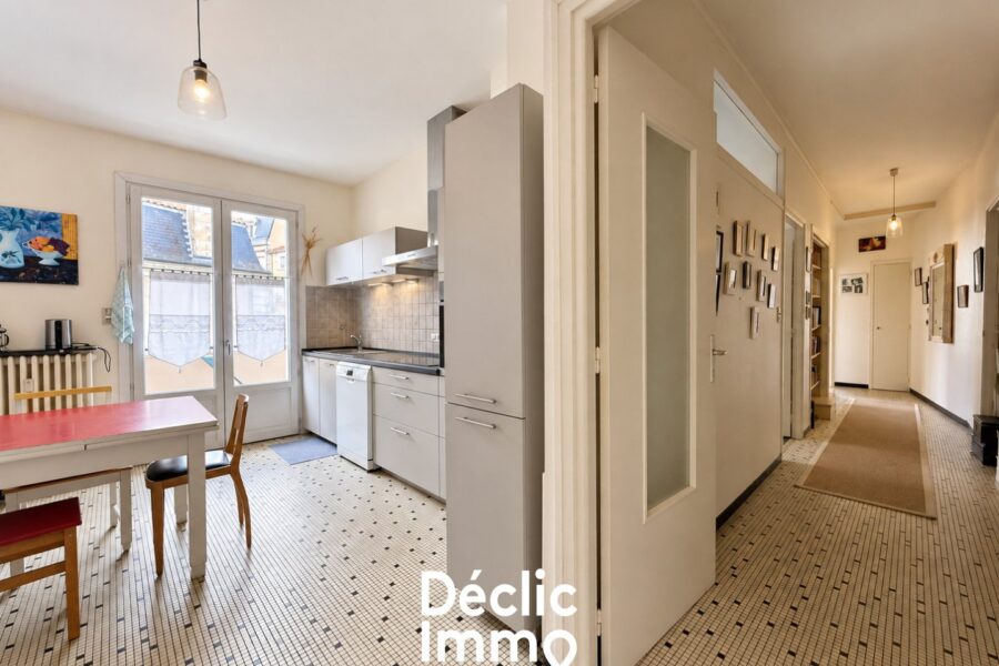 Appartement à vendre à Poitiers — Vue sur la ville — photo 7