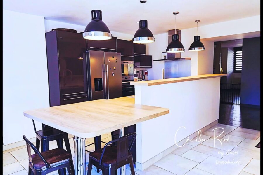 Maison à vendre à Montendre — Vue parc & jardin — photo 7