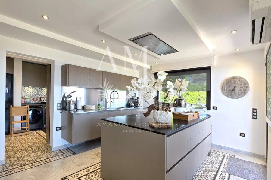 Maison à vendre à Vallauris — Vue mer — photo 18