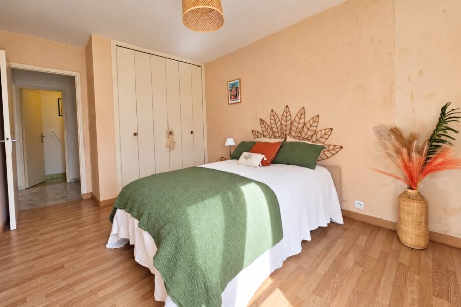 Appartement à vendre à Hyères — Vue montagne — photo 10