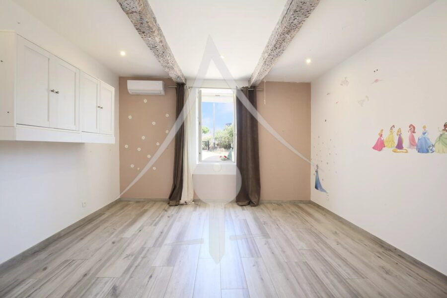 Maison à vendre à Le Pin-Murelet — Vue montagne — photo 11
