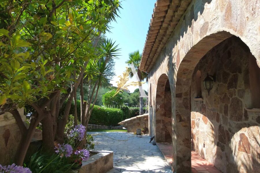 Maison à vendre à Sainte-Maxime — Vue mer — photo 6