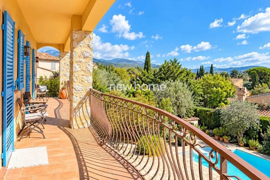 Maison à vendre à Tourrettes — Vue montagne — photo 17