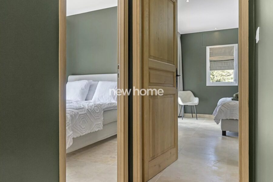 Maison à vendre à Sainte-Maxime — Vue mer — photo 39