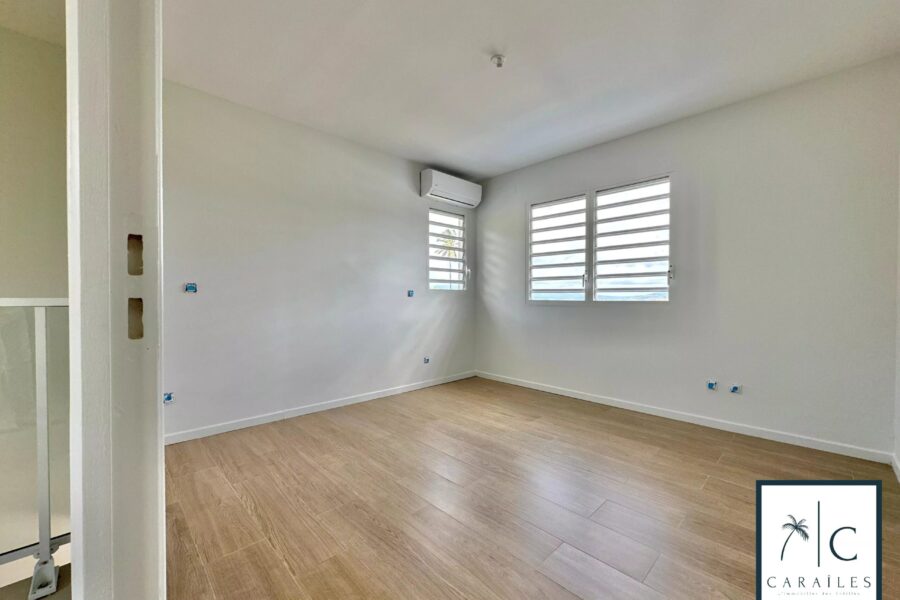Maison à vendre à Rivière-Salée — Vue nature — photo 15