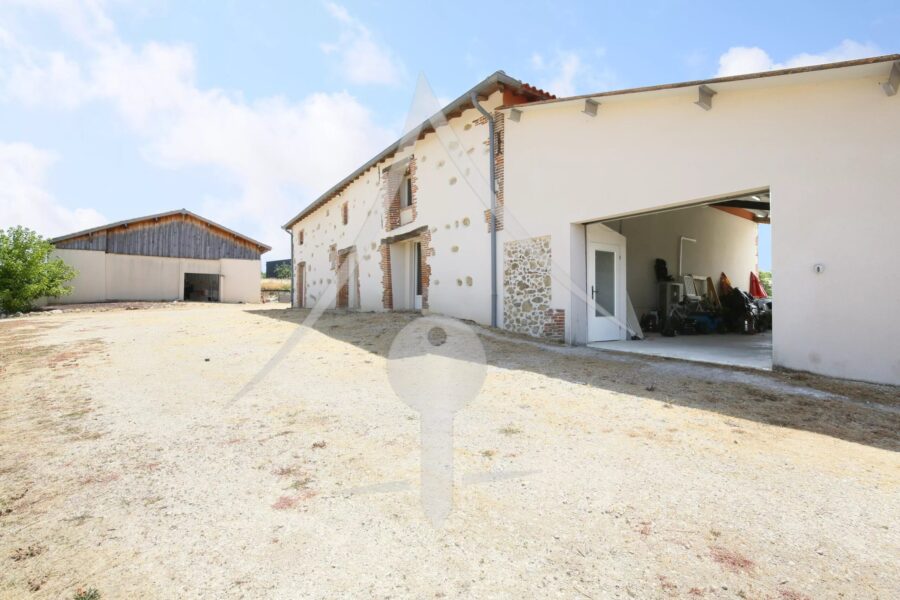 Maison à vendre à Le Pin-Murelet — Vue montagne — photo 15