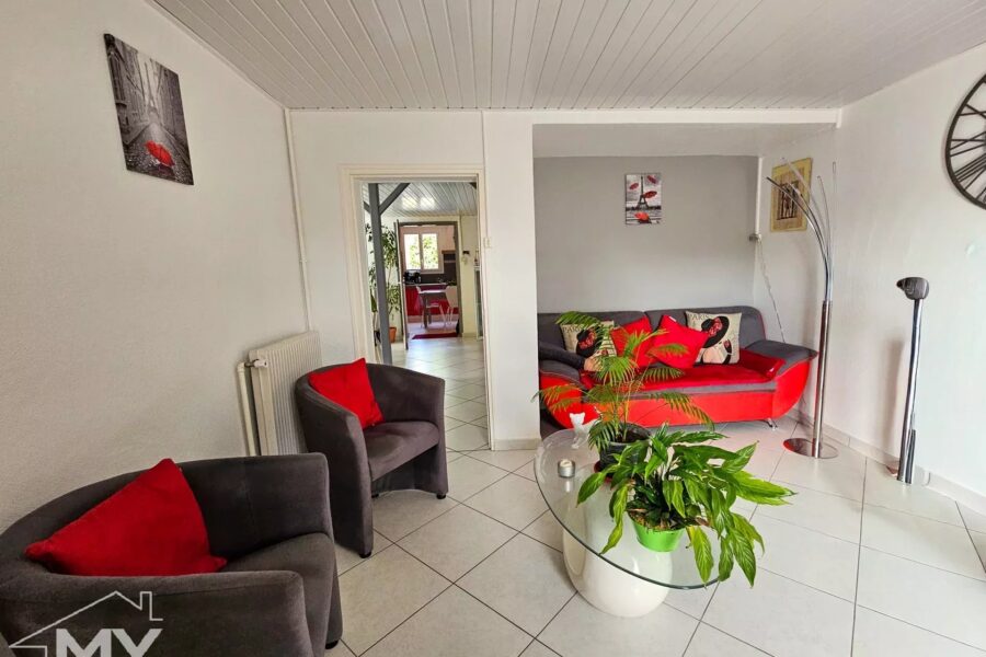 Maison à vendre à La Roquille — Vue parc & jardin — photo 24