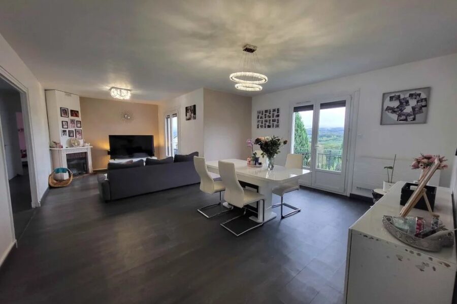 Maison à vendre à Château-Chinon (Ville) — Vue montagne — photo 4