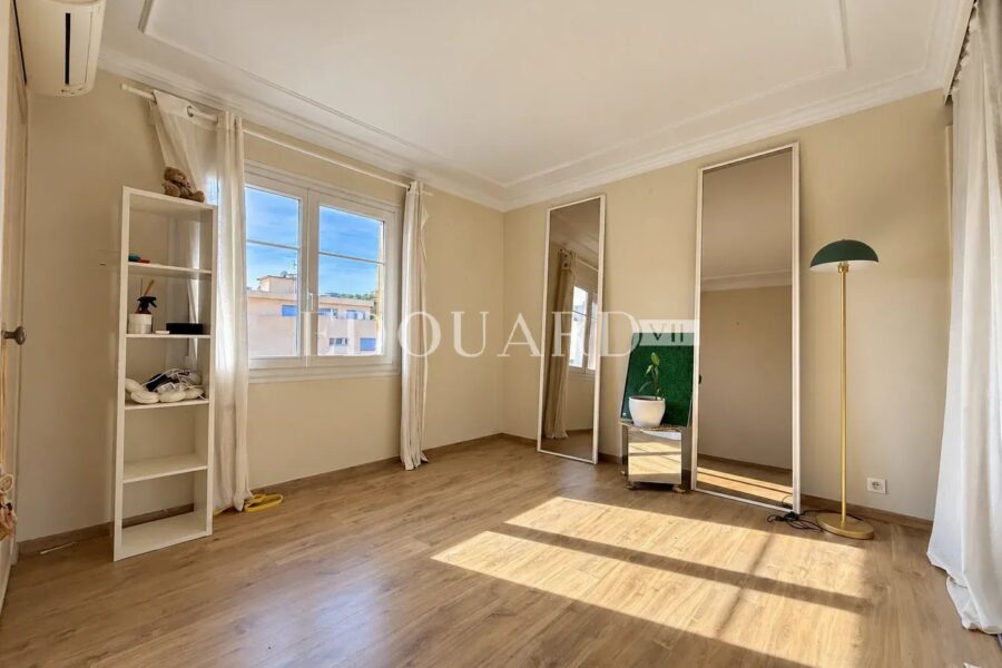 Appartement à vendre à Roquebrune-Cap-Martin — Vue montagne — photo 10