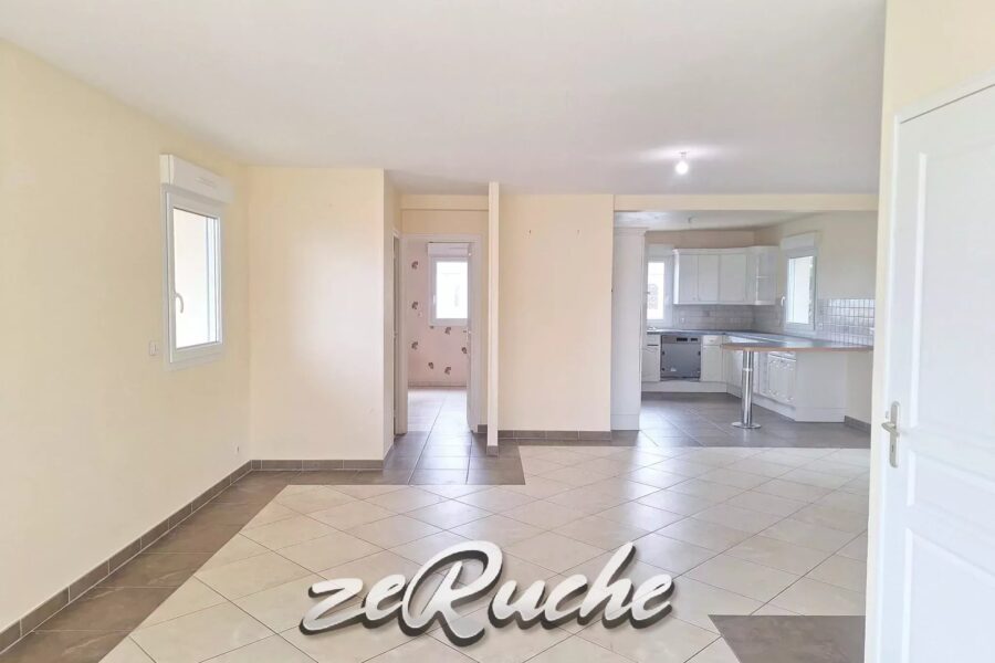Maison à vendre à Saint-Côme-de-Fresné — Vue mer — photo 4