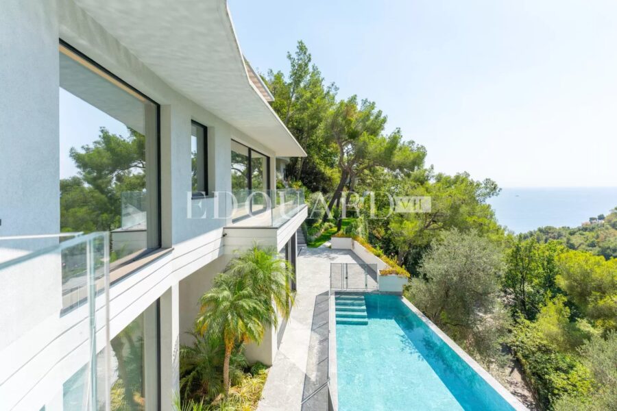 Maison à vendre à Roquebrune-Cap-Martin — Vue mer — photo 1