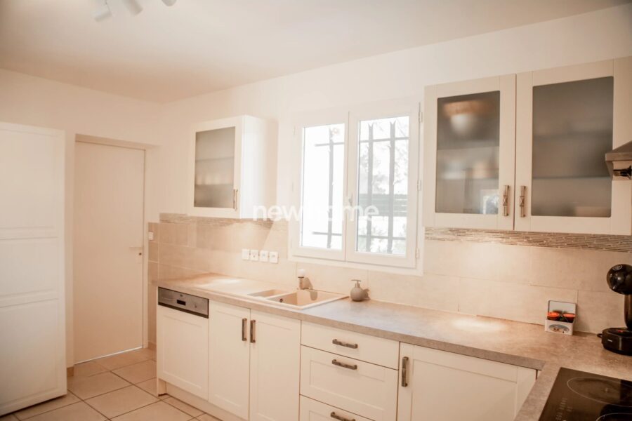 Maison à vendre à Les Arcs — Vue parc & jardin — photo 13