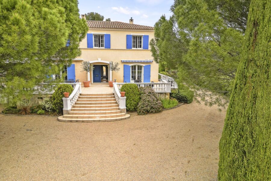 Maison à vendre à Draguignan — Vue parc & jardin — photo 8