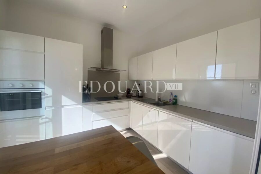 Appartement à vendre à Menton — Vue sur la ville — photo 4