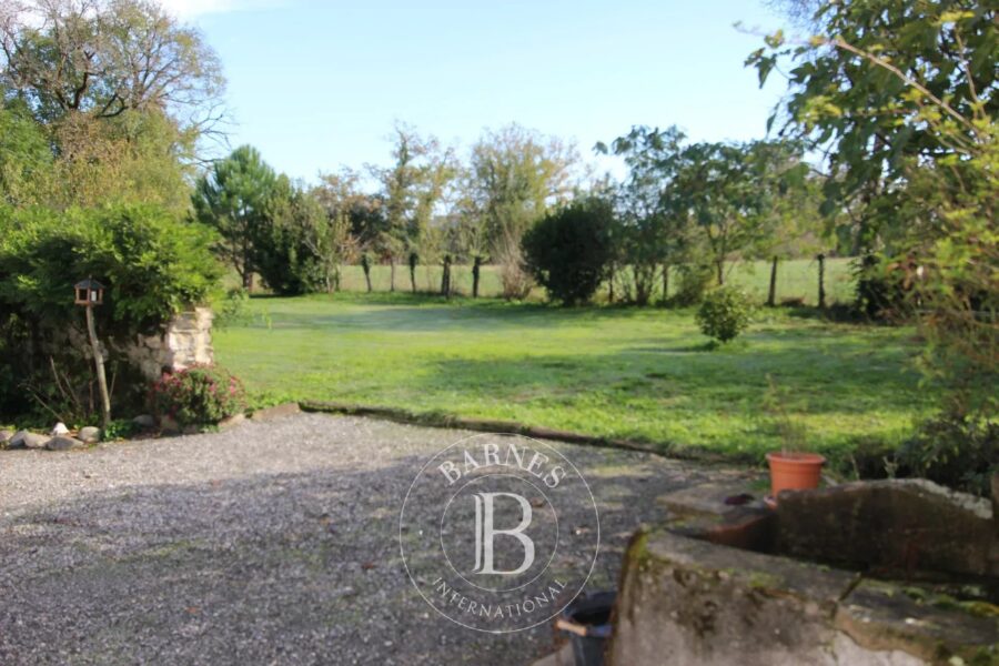 Maison à vendre à Sauveterre-de-Béarn — Vue montagne — photo 16