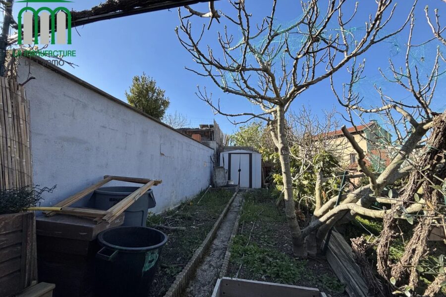 Maison à vendre à Saint-Étienne — Vue parc & jardin — photo 6