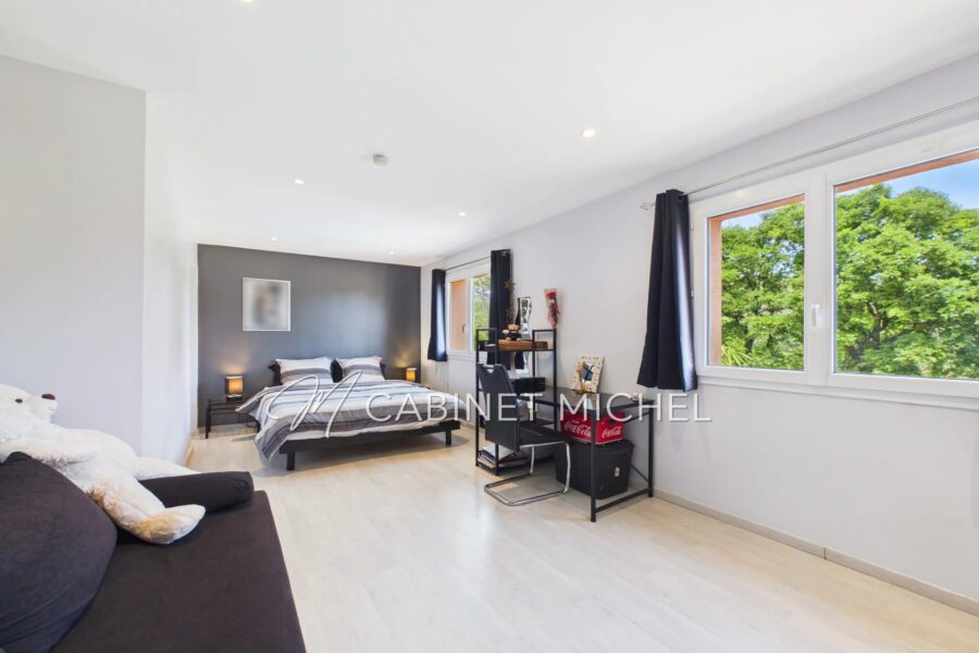 Maison à vendre à Roquefort-les-Pins — Vue dégagée — photo 15