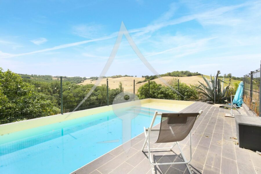 Maison à vendre à Le Pin-Murelet — Vue montagne — photo 1
