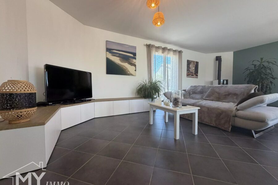 Maison à vendre à Le Fleix — Vue parc & jardin — photo 5